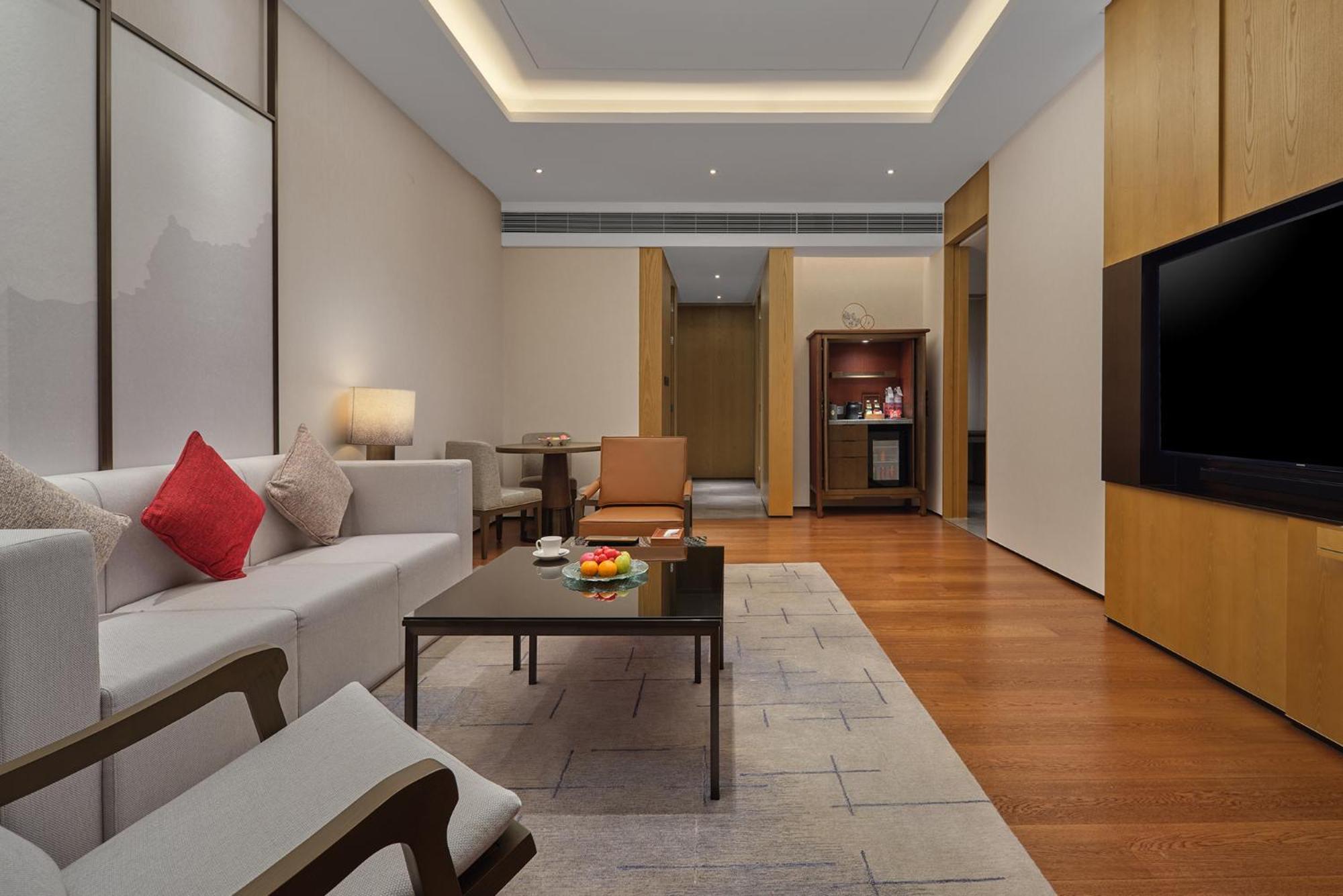 Dongguan Dongcheng International Hotel - Free Shuttle Buses For Executive Room Guests During Canton Fair Esterno foto