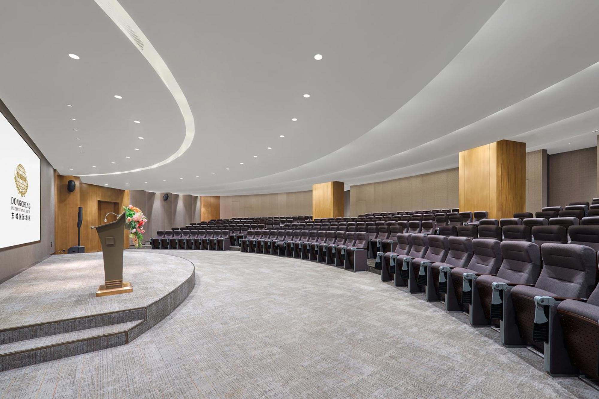 Dongguan Dongcheng International Hotel - Free Shuttle Buses For Executive Room Guests During Canton Fair Esterno foto