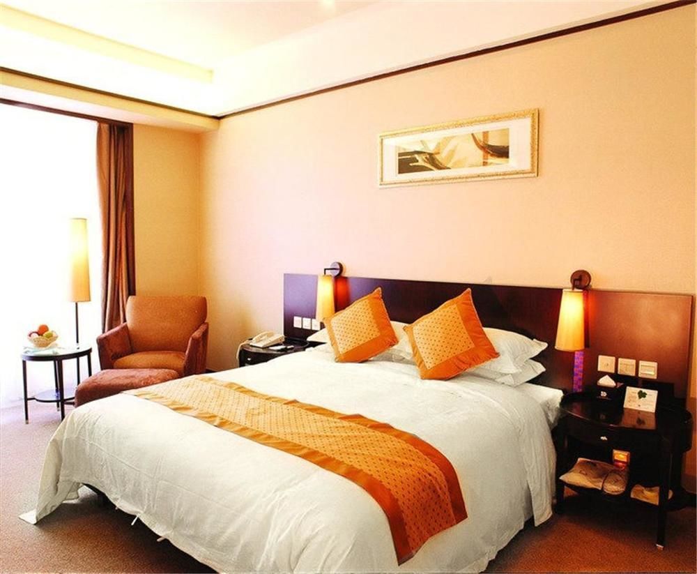 Dongguan Dongcheng International Hotel - Free Shuttle Buses For Executive Room Guests During Canton Fair Esterno foto